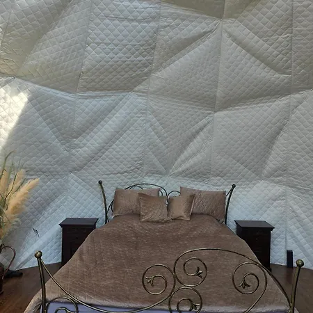 Glamping Pod Orlem Cedynia
