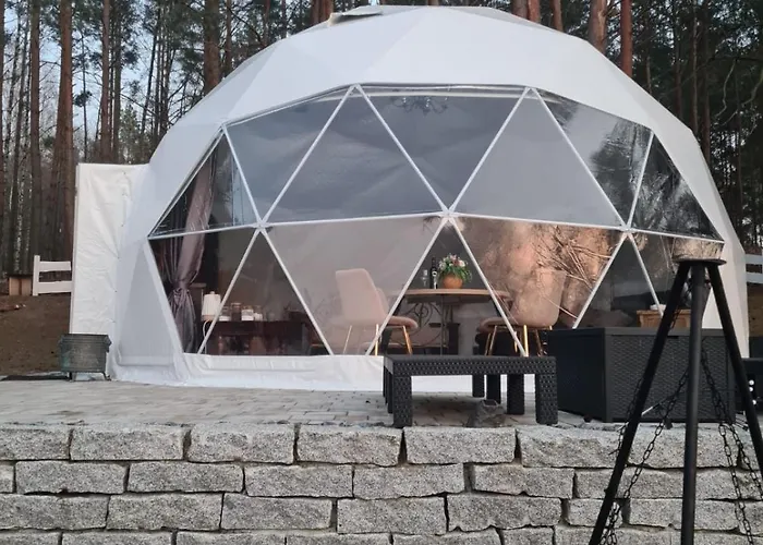 Glamping Pod Orlem Luxusní stan Cedynia