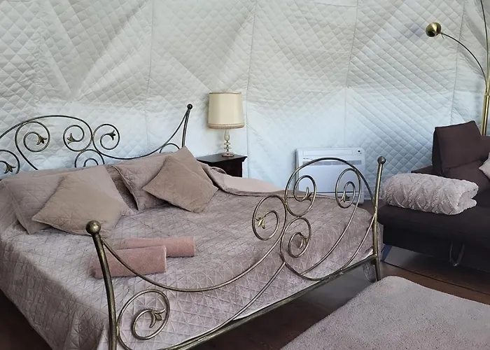 Luxusní stan Glamping Pod Orlem *